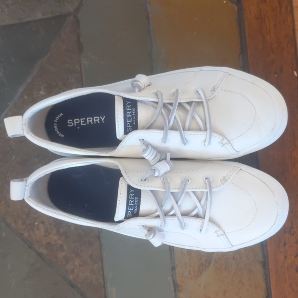 Sperry White Leather Sneakers  Size 7.5 - Picture 2 of 8